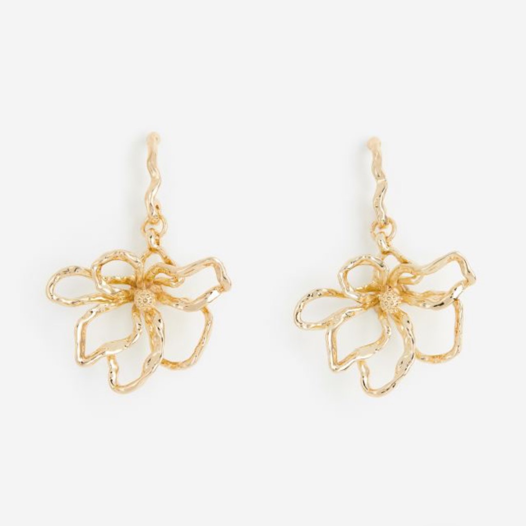 HM Flower Shaped Earrings Never Worn 13$